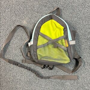 Brica Child’s backpack with leash